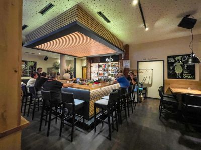 Die Bar in "Kais Bistro"