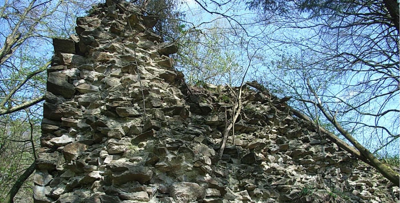 Schmugglerweg Ruine Altjochenstein und Neujochenstein