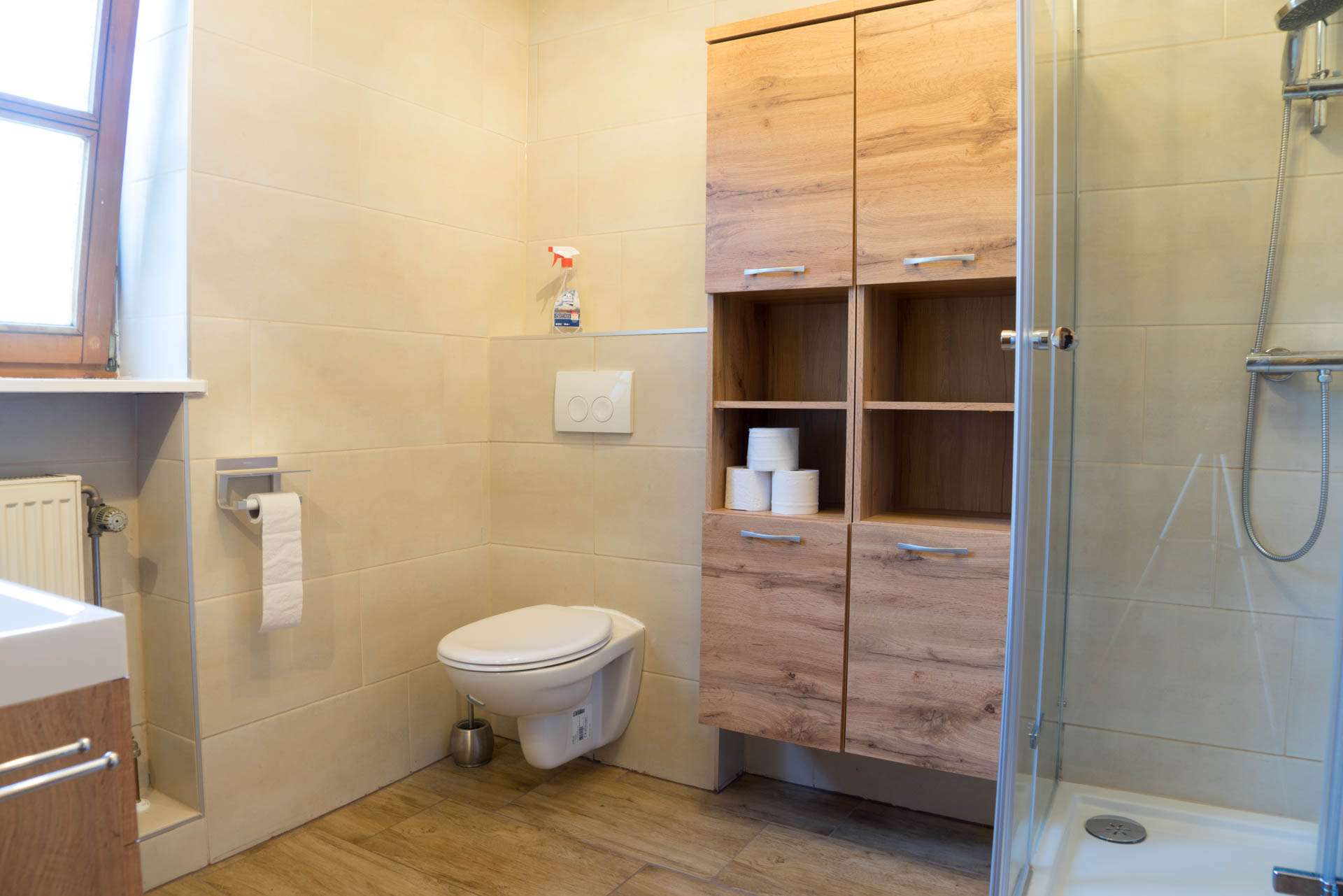 Neu renoviertes Bad